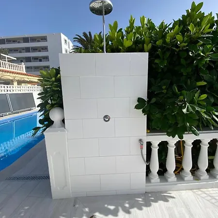 Blanca Villa *